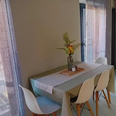 Apartmán Spacious With Pool, Marina