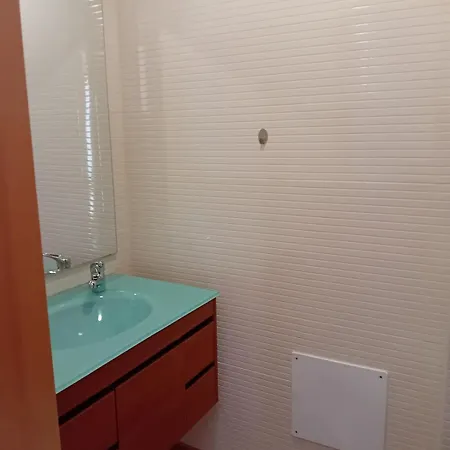Spacious With Pool, Marina *
