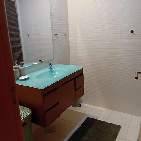 Spacious With Pool, Marina *