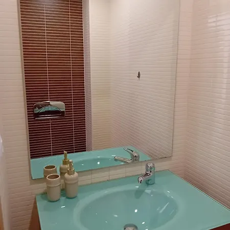 Apartmán Spacious With Pool, Marina
